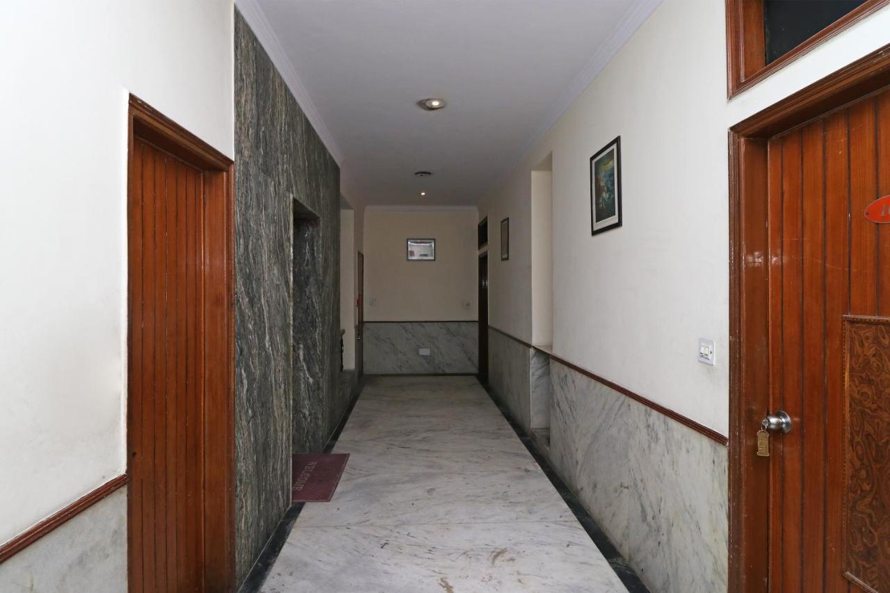 Oyo Hotel Silver Shine Near Gurudwara Shri Bangla Sahib Nové Dillí Exteriér fotografie